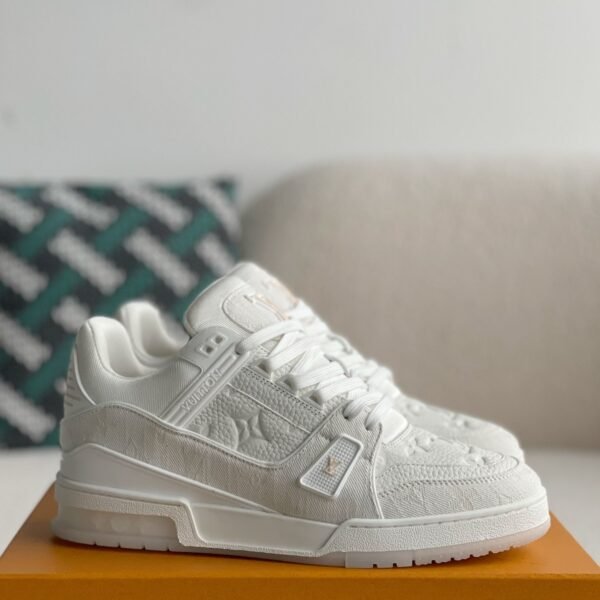 20240408032520171256112067592