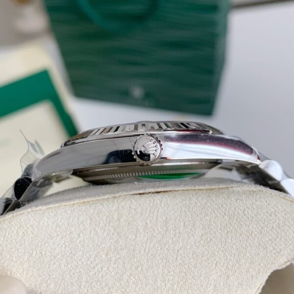 20240919112304172671618489495 20240919112304172671618489495